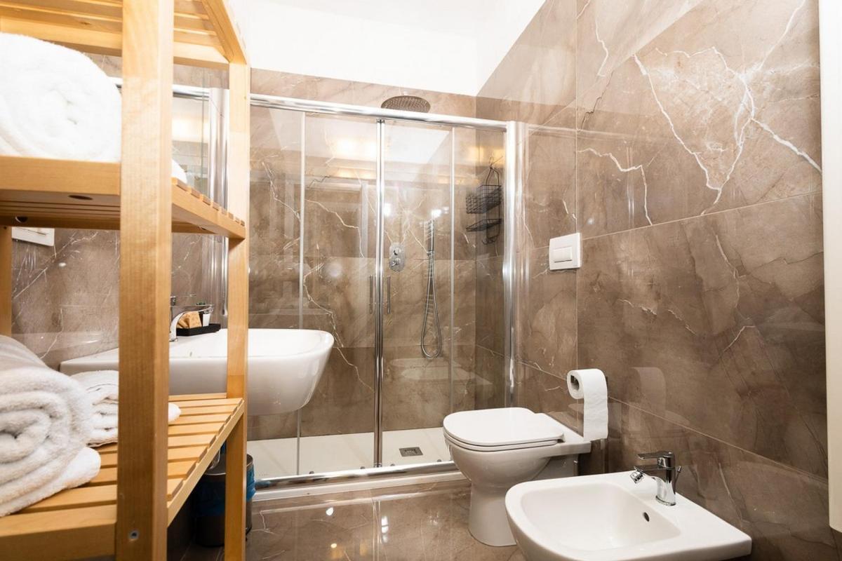 Suebi Rooms And Appartament Termoli Exterior photo