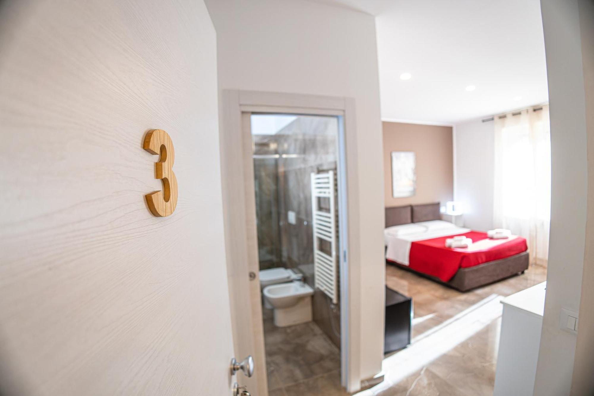 Suebi Rooms And Appartament Termoli Exterior photo